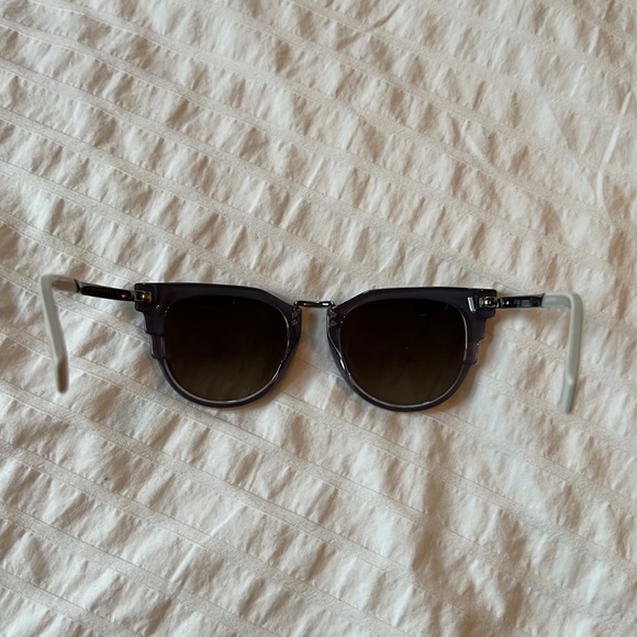 Fendi sunglasses MOVING sale! - Picture 3 of 5